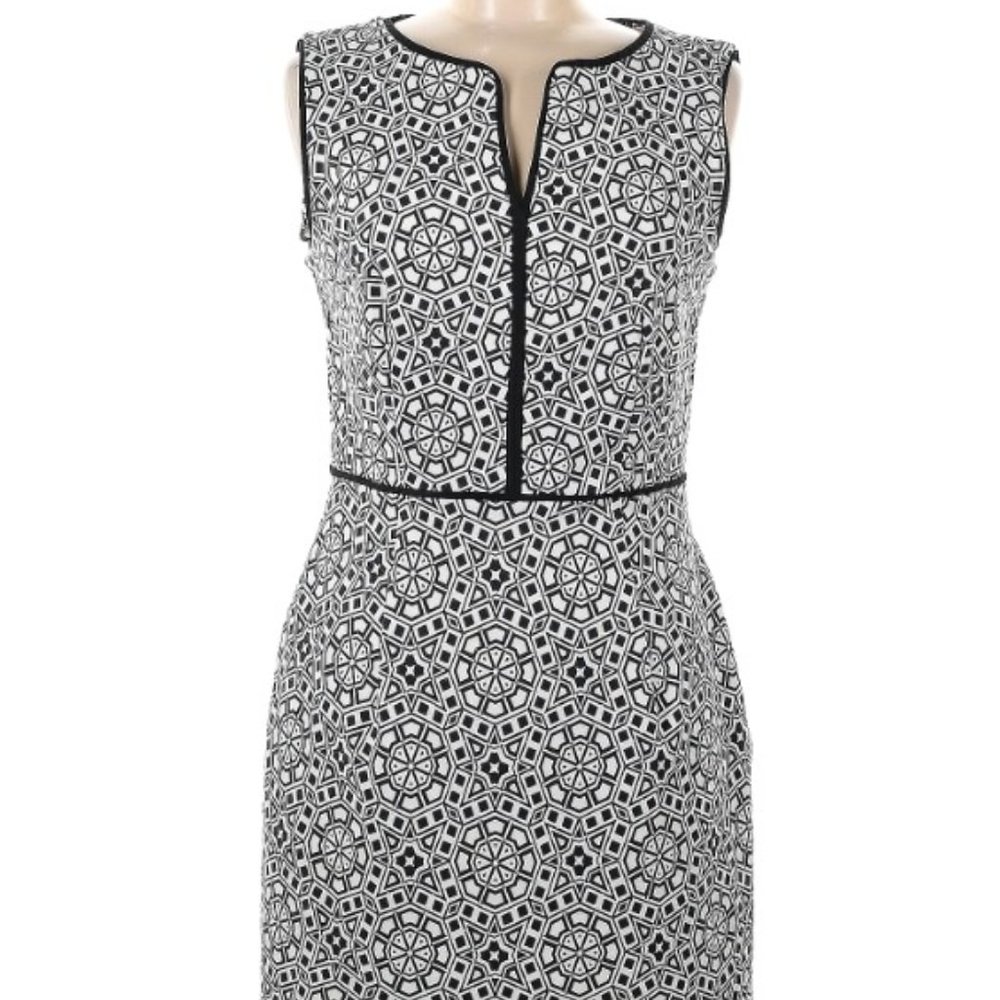 Merona Fitted Dress Size M, NWOT